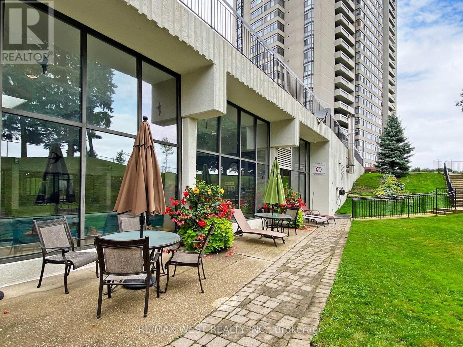 1108 - 1555 Finch Avenue E, Toronto (Don Valley Village), Ontario  M2J 4X9 - Photo 48 - C12404436