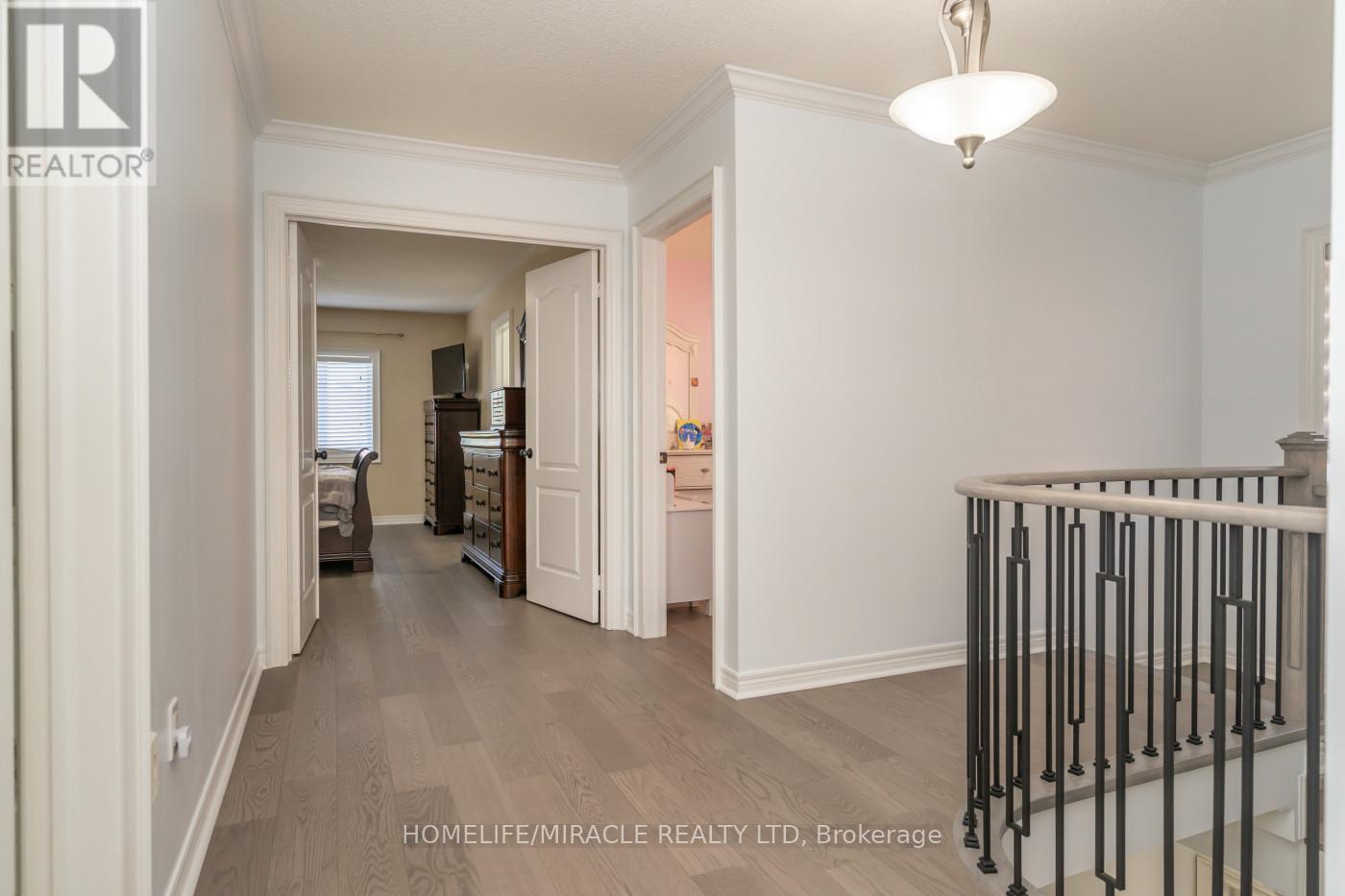 60 Forest Fountain Drive, Vaughan, Ontario  L4H 1S3 - Photo 25 - N12408132