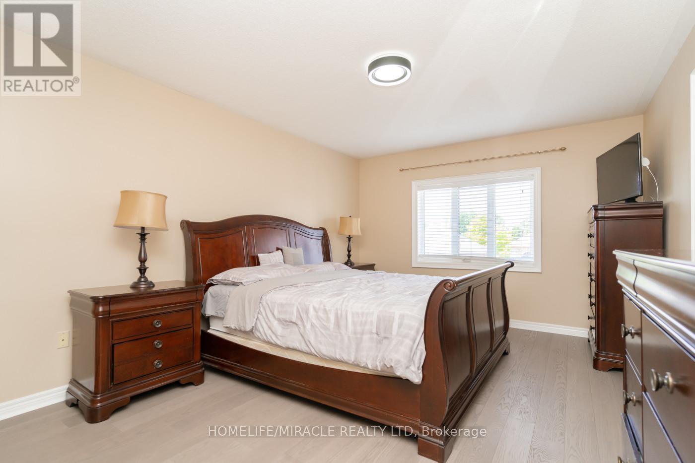 60 Forest Fountain Drive, Vaughan, Ontario  L4H 1S3 - Photo 28 - N12408132