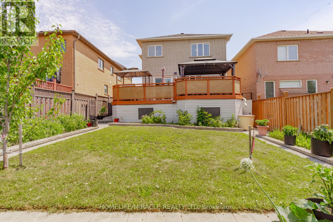 60 Forest Fountain Drive, Vaughan, Ontario  L4H 1S3 - Photo 48 - N12408132