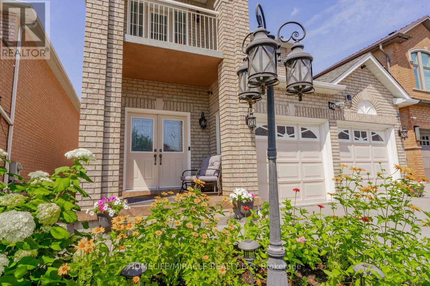 60 Forest Fountain Drive, Vaughan, Ontario  L4H 1S3 - Photo 5 - N12408132