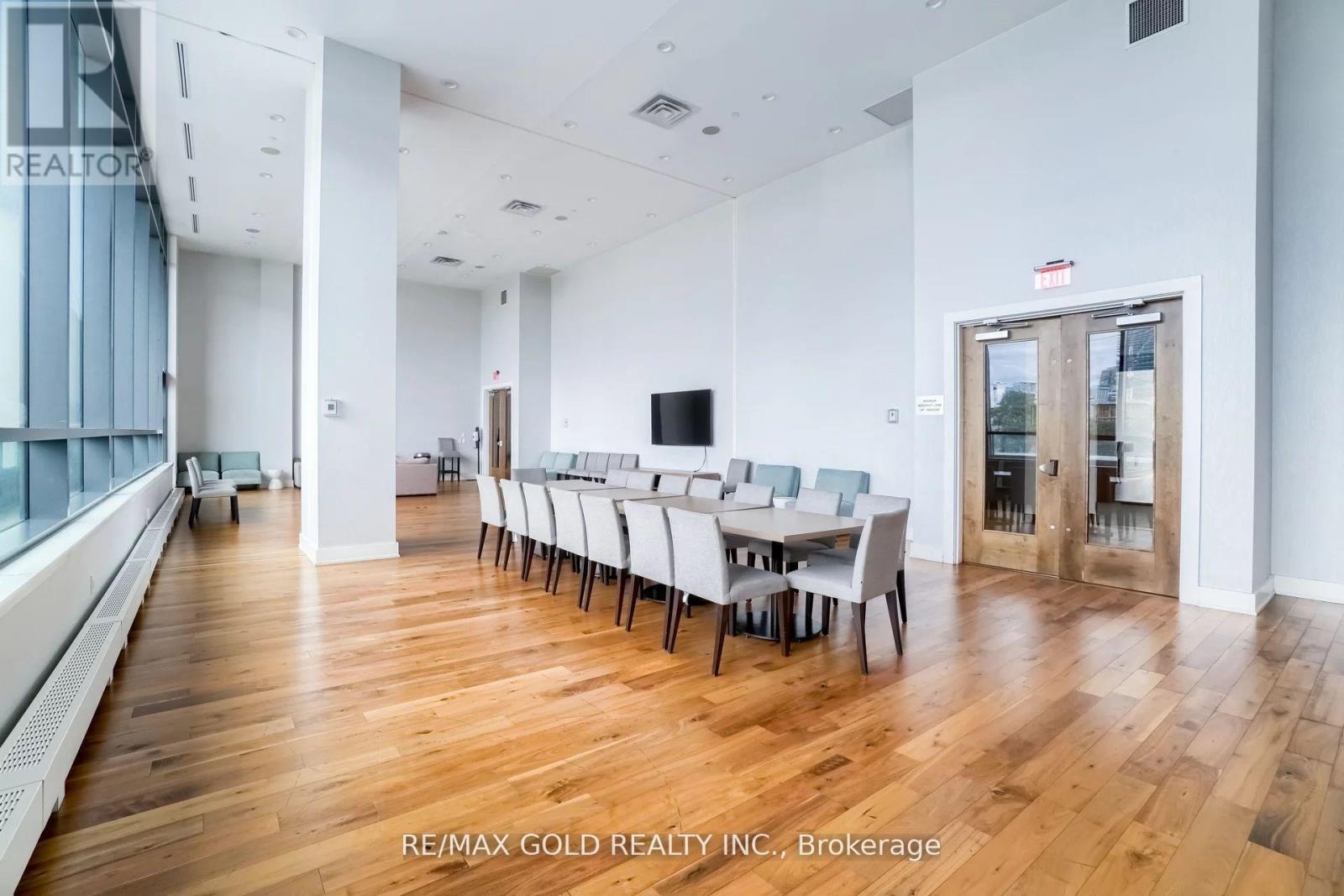 3308 - 2212 Lakeshore Boulevard, Toronto, Ontario  M8V 0C2 - Photo 10 - W12408149