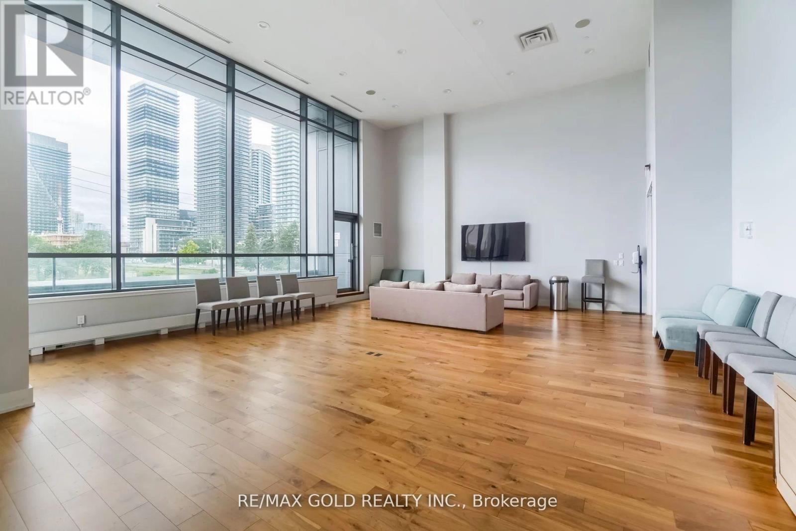 3308 - 2212 Lakeshore Boulevard, Toronto, Ontario  M8V 0C2 - Photo 12 - W12408149