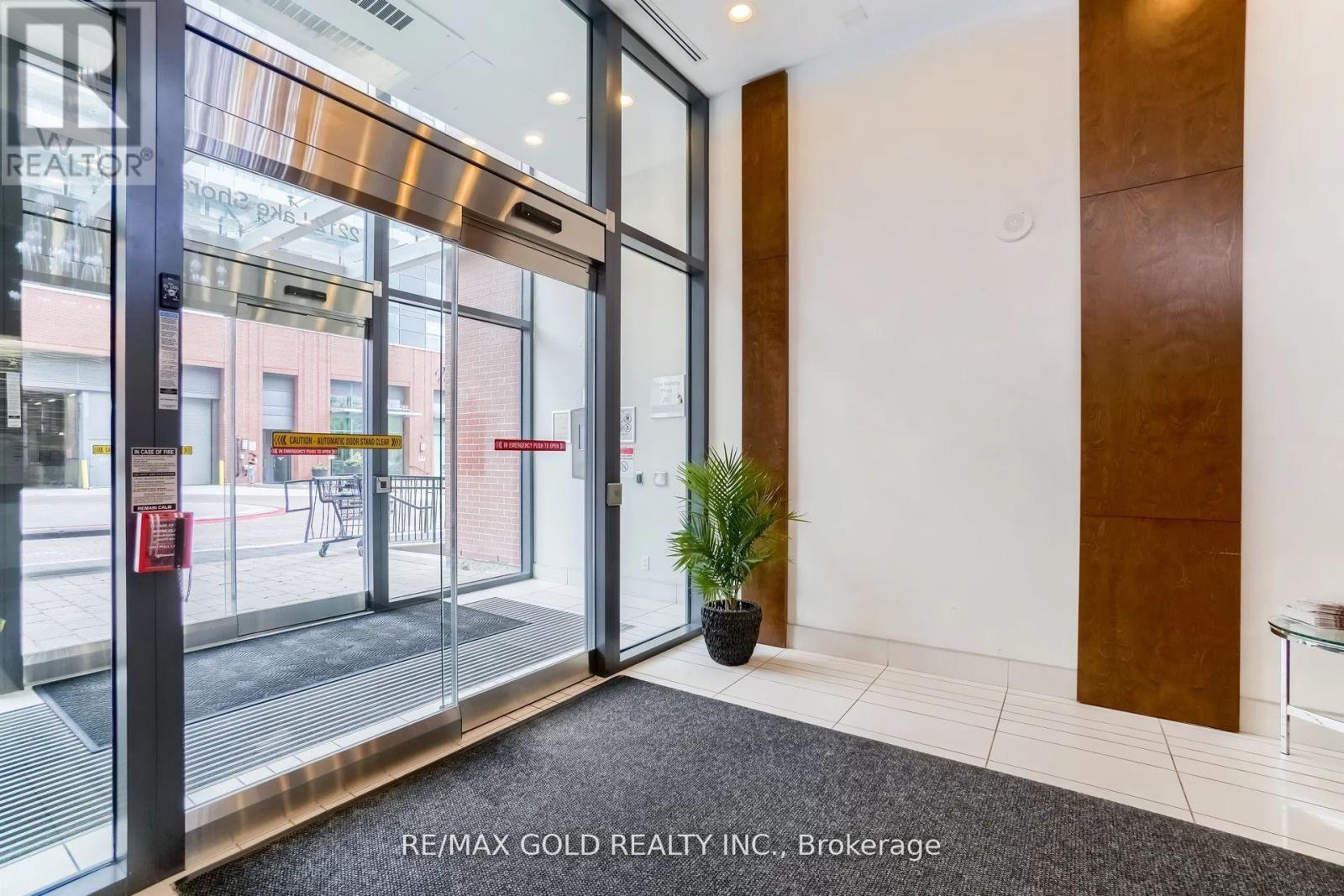 3308 - 2212 Lakeshore Boulevard, Toronto, Ontario  M8V 0C2 - Photo 5 - W12408149