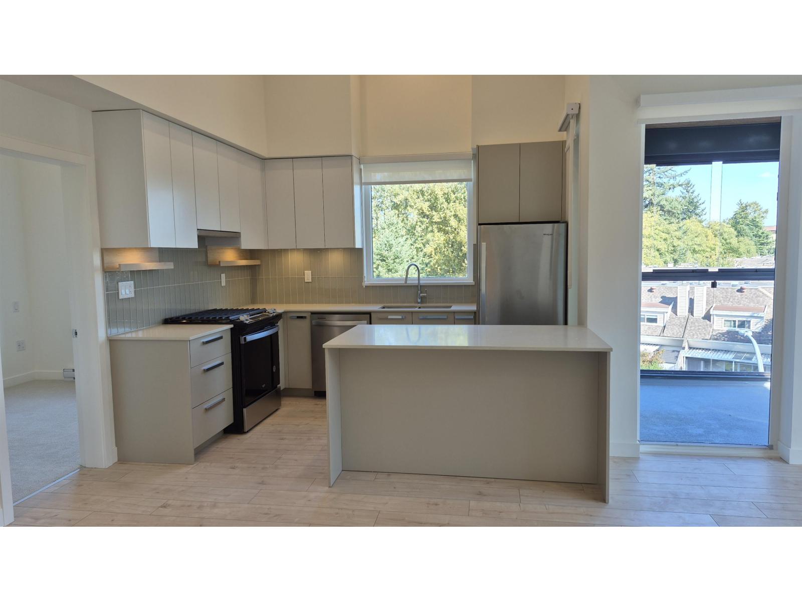 416 13788 76 AVENUE, Surrey, British Columbia