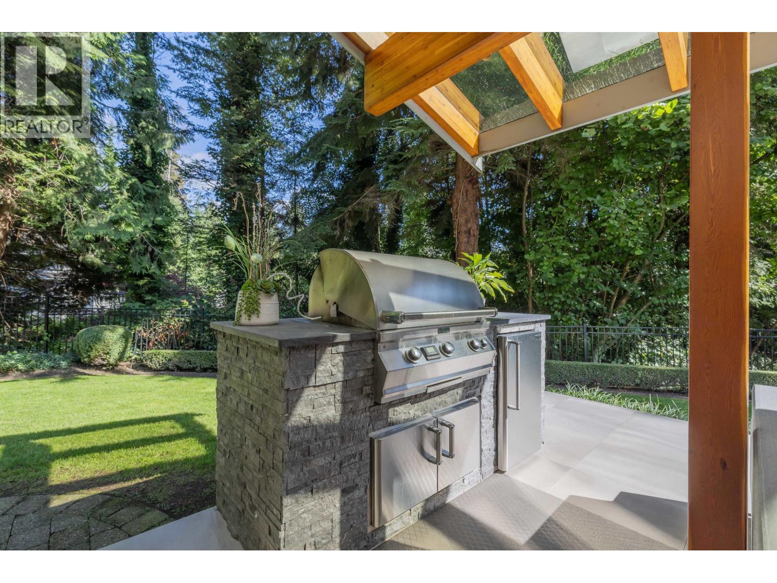 Lorem Ipsum Dolor, West Vancouver, British Columbia  V7T  - Photo 20 - DEMO28871061