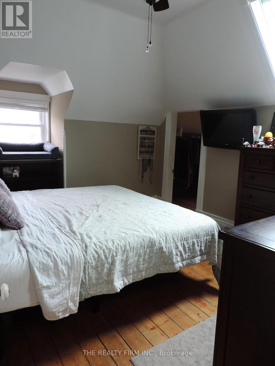 11 South Street E, Aylmer, Ontario  N5H 1P5 - Photo 23 - X12408168