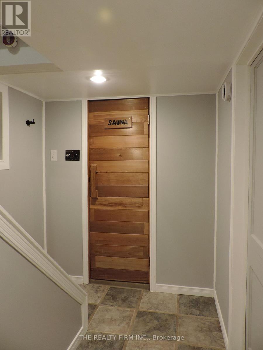 11 South Street E, Aylmer, Ontario  N5H 1P5 - Photo 32 - X12408168