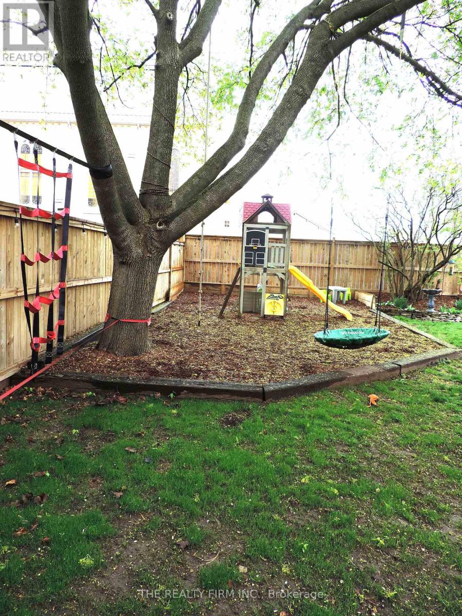 11 South Street E, Aylmer, Ontario  N5H 1P5 - Photo 35 - X12408168