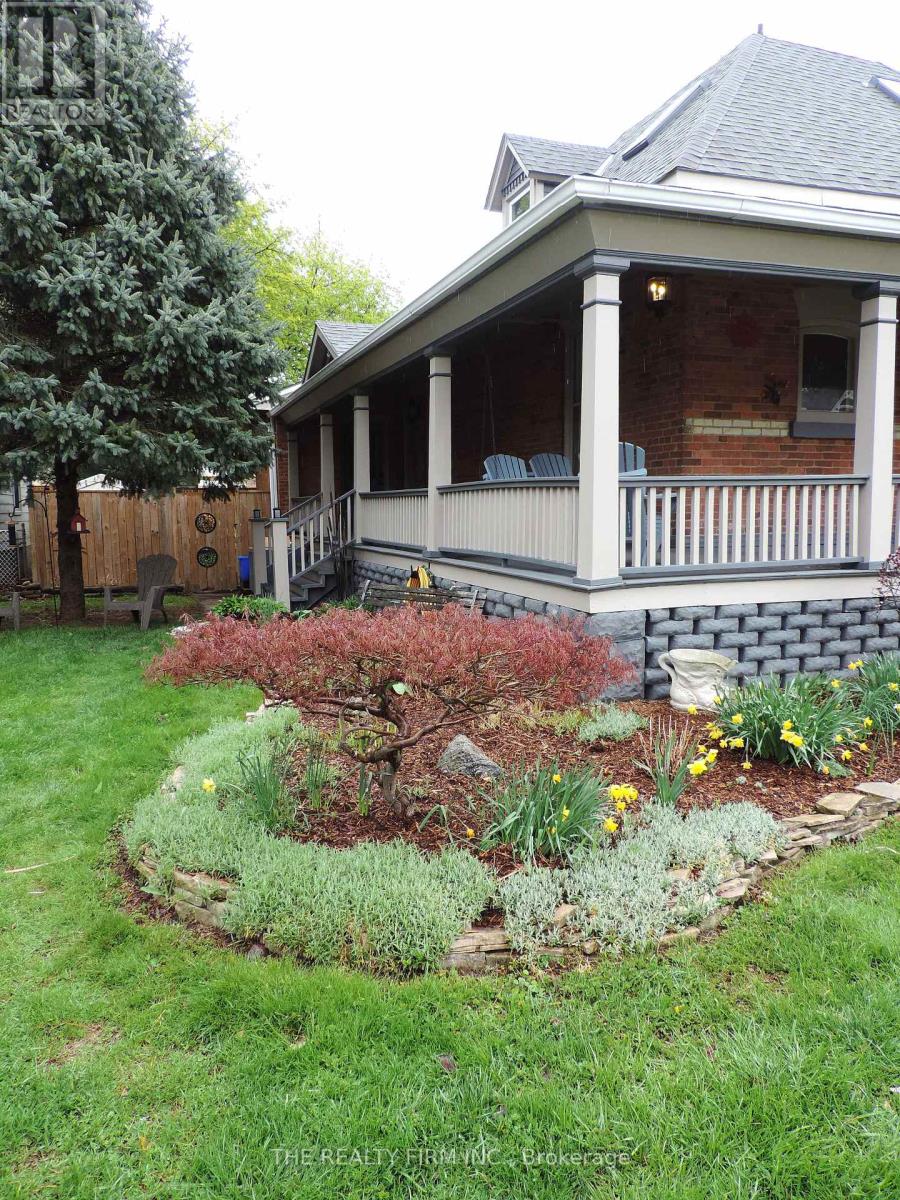 11 South Street E, Aylmer, Ontario  N5H 1P5 - Photo 45 - X12408168