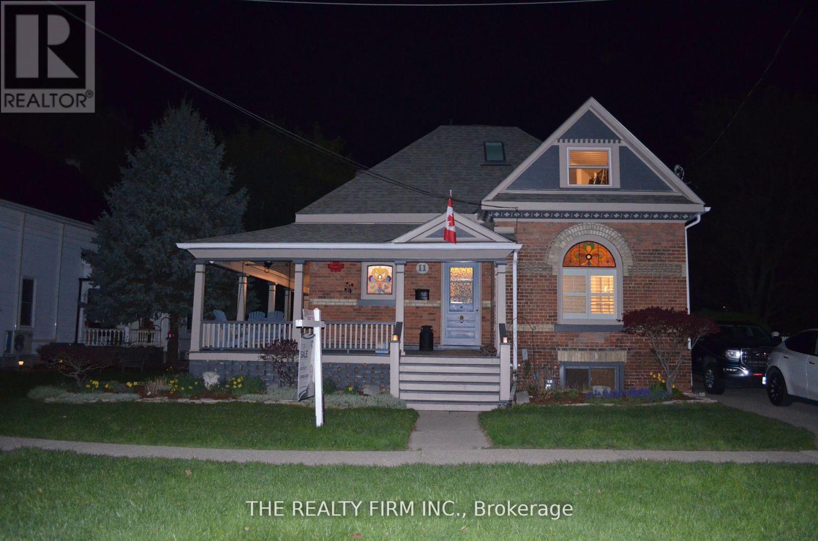 11 South Street E, Aylmer, Ontario  N5H 1P5 - Photo 47 - X12408168