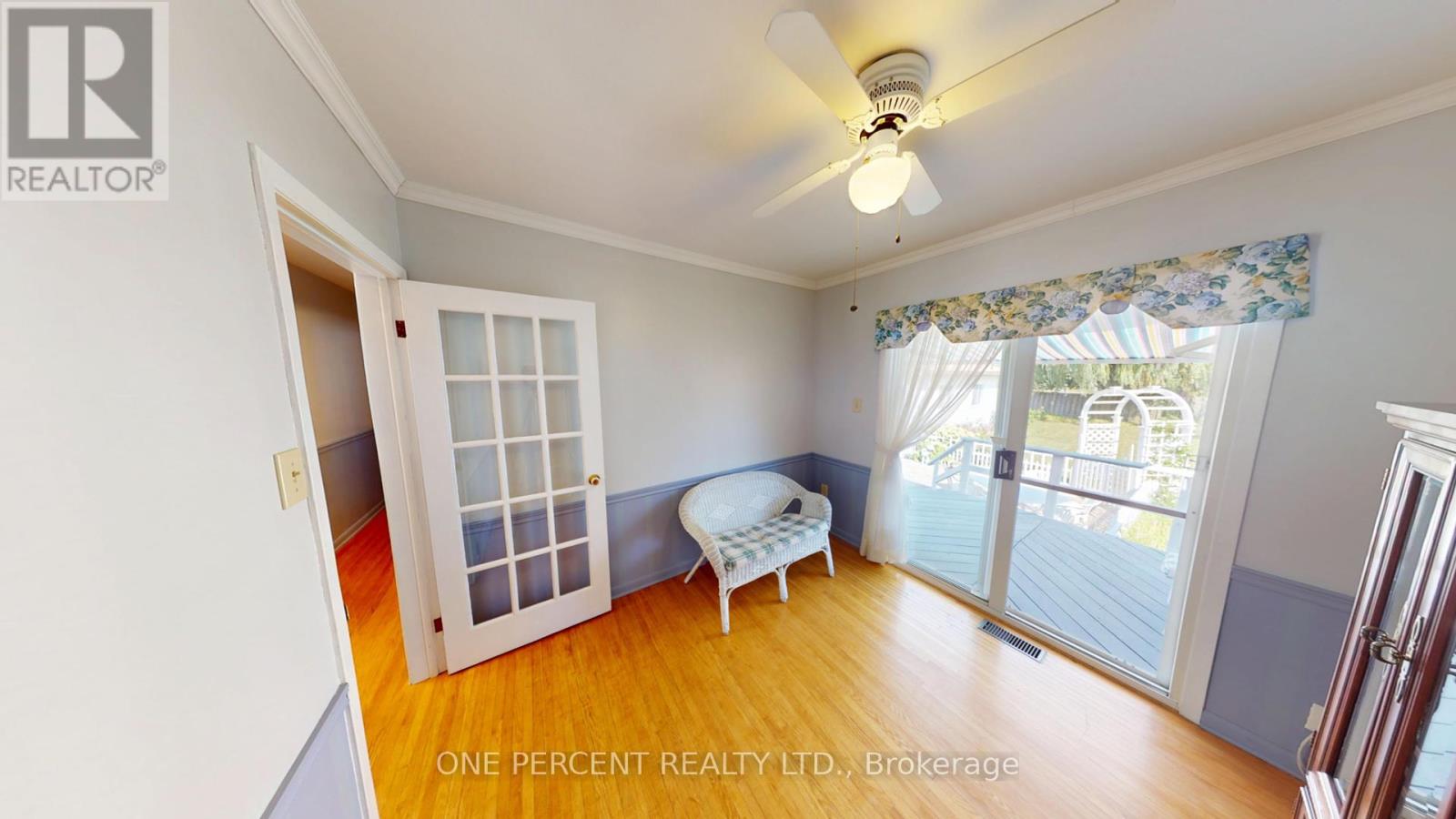 51 Memorial Park Drive, Welland (Lincoln/crowland), Ontario  L3B 1A5 - Photo 11 - X12408122