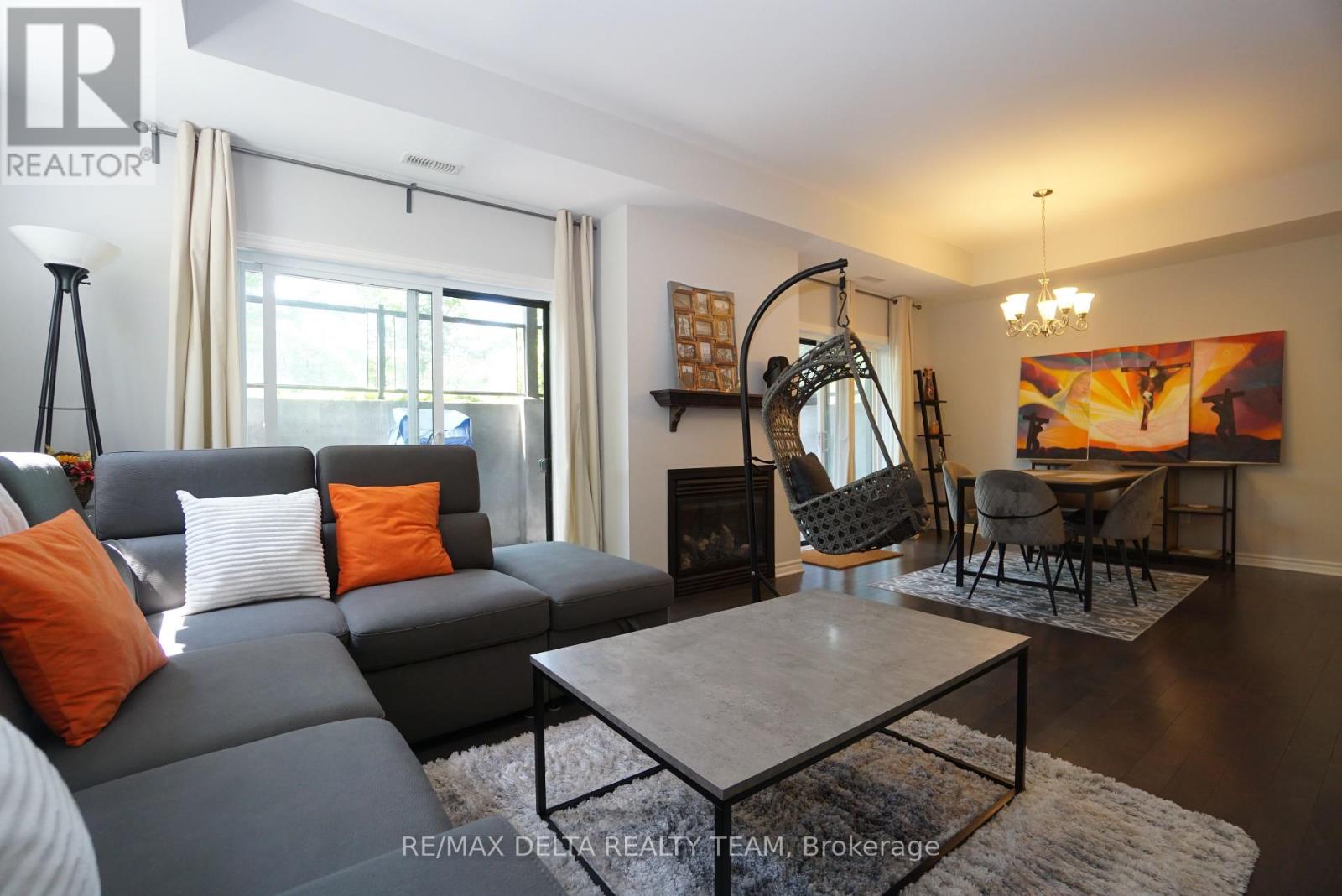 1 - 80 Prestige Circle, Ottawa, Ontario  K4A 0Y1 - Photo 10 - X12408172