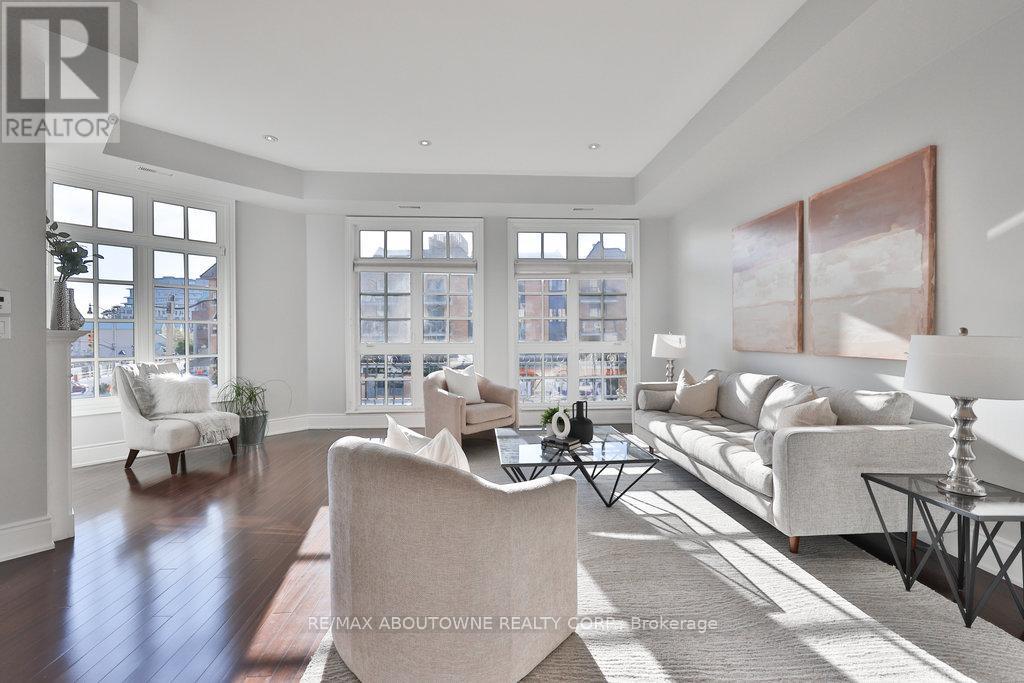 8 - 120 Bronte Road, Oakville, Ontario  L6L 3C1 - Photo 12 - W12408129