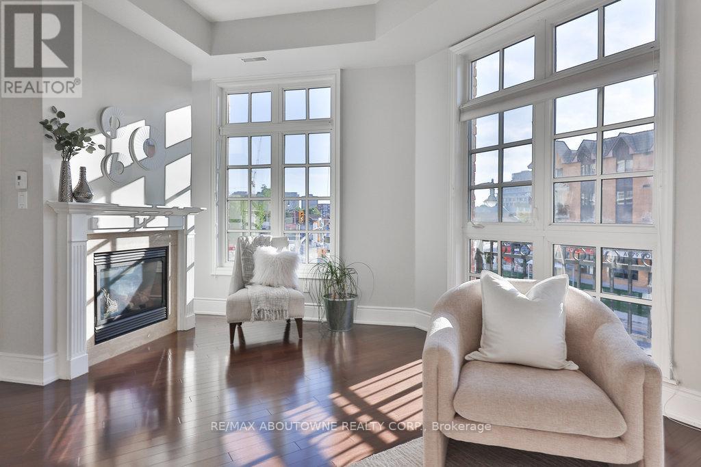 8 - 120 Bronte Road, Oakville, Ontario  L6L 3C1 - Photo 13 - W12408129