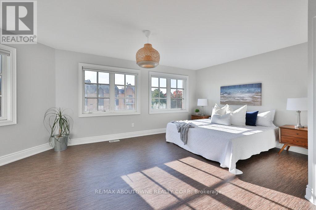 8 - 120 Bronte Road, Oakville, Ontario  L6L 3C1 - Photo 29 - W12408129