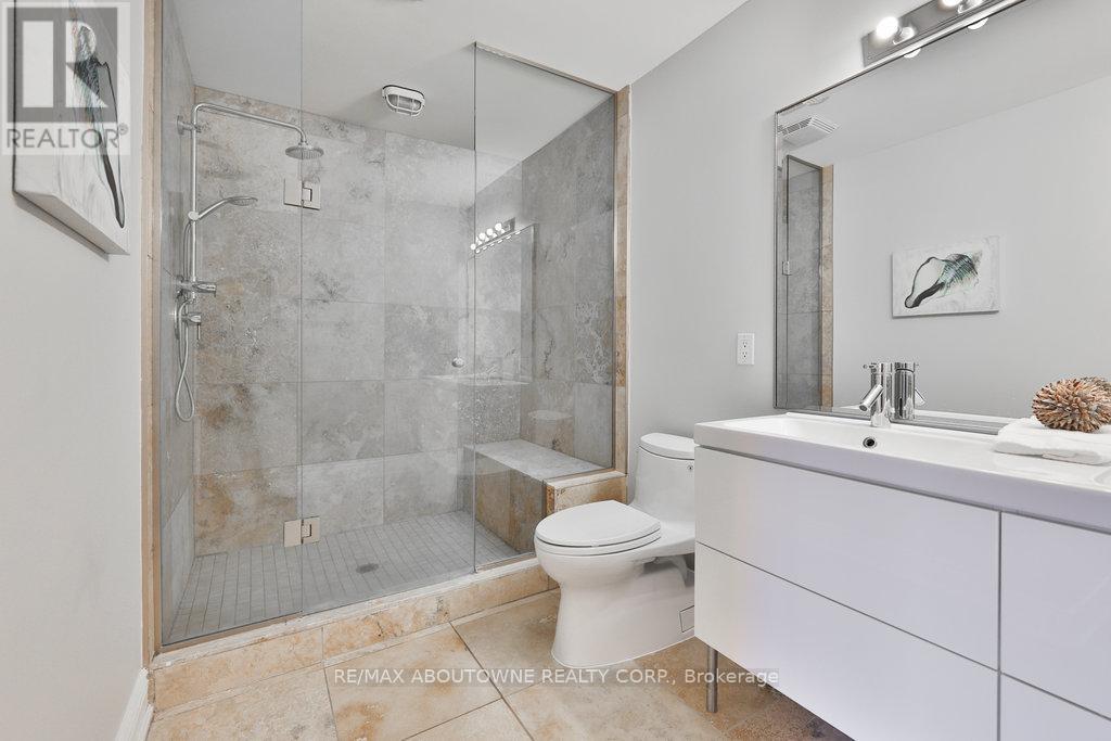8 - 120 Bronte Road, Oakville, Ontario  L6L 3C1 - Photo 32 - W12408129