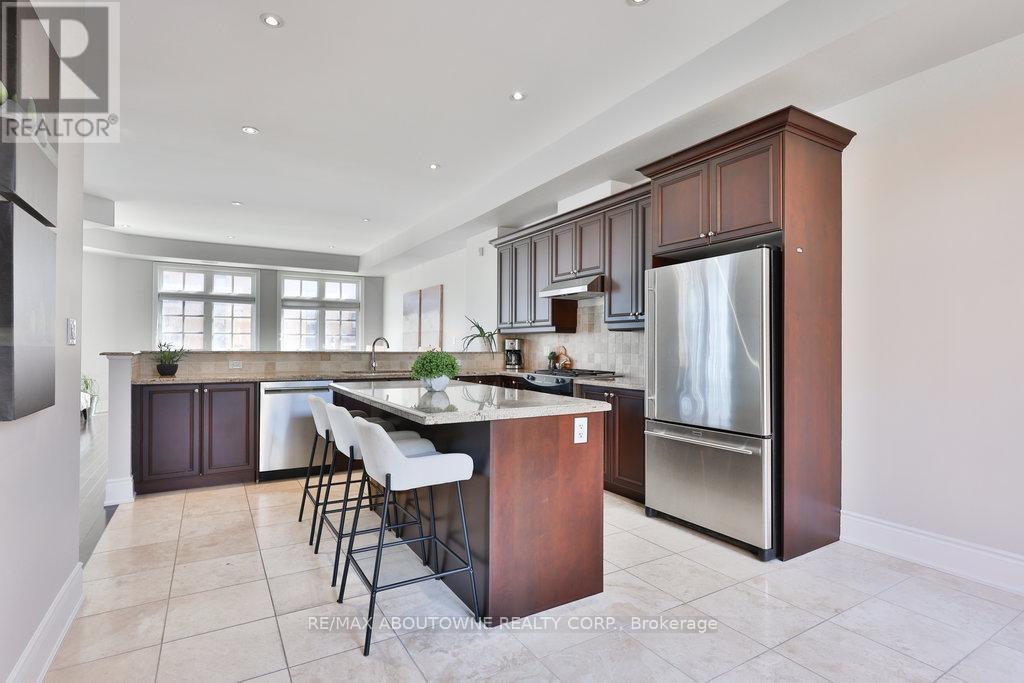 8 - 120 Bronte Road, Oakville, Ontario  L6L 3C1 - Photo 17 - W12408129