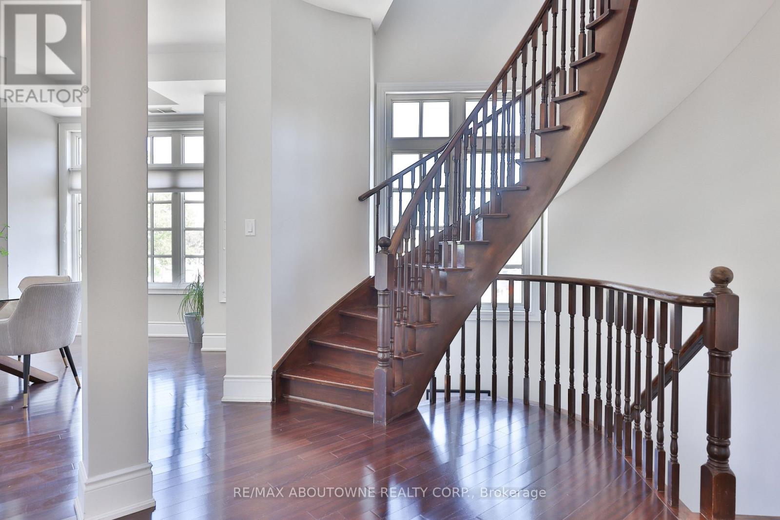 8 - 120 Bronte Road, Oakville, Ontario  L6L 3C1 - Photo 27 - W12408129
