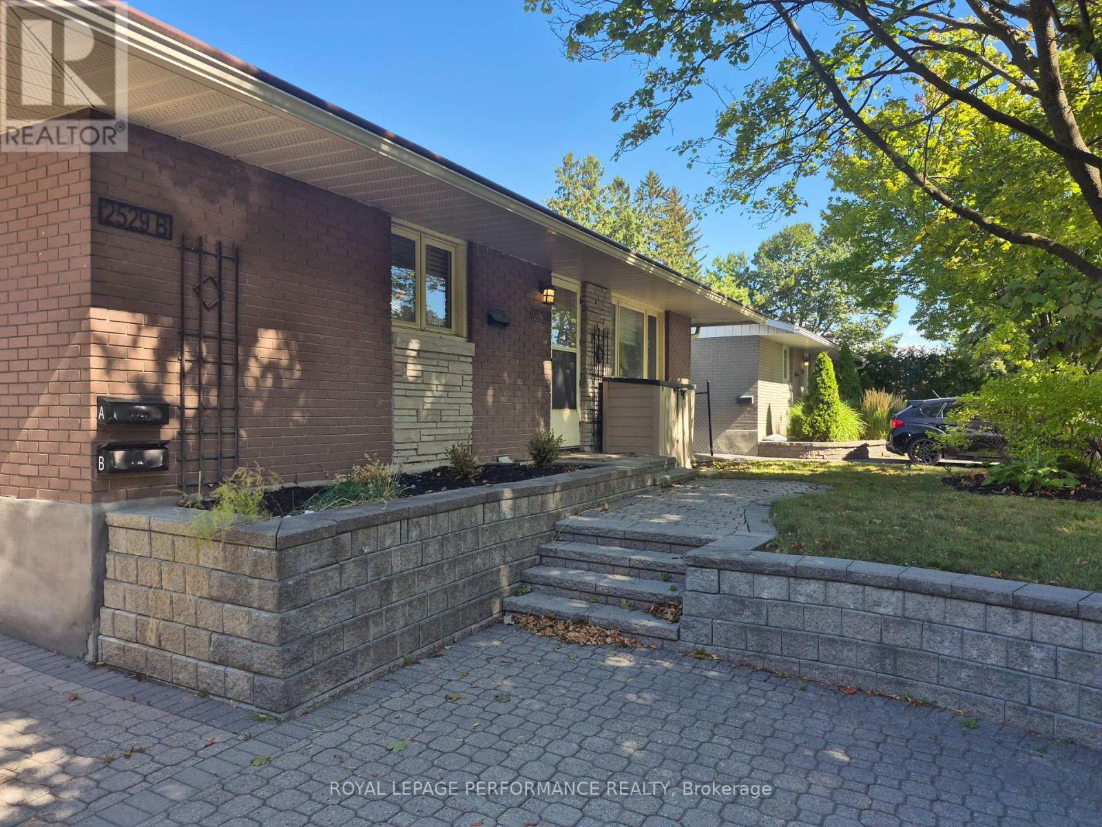 A - 2529 Roman Avenue, Ottawa, Ontario  K2B 7X8 - Photo 4 - X12389990