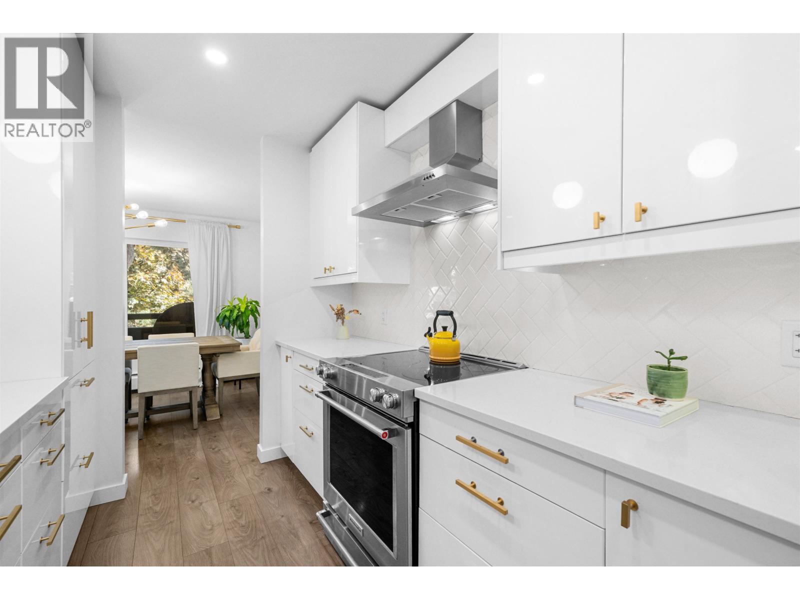 302 1720 W 12th Avenue, Vancouver, British Columbia  V6J 2E6 - Photo 11 - R3048910