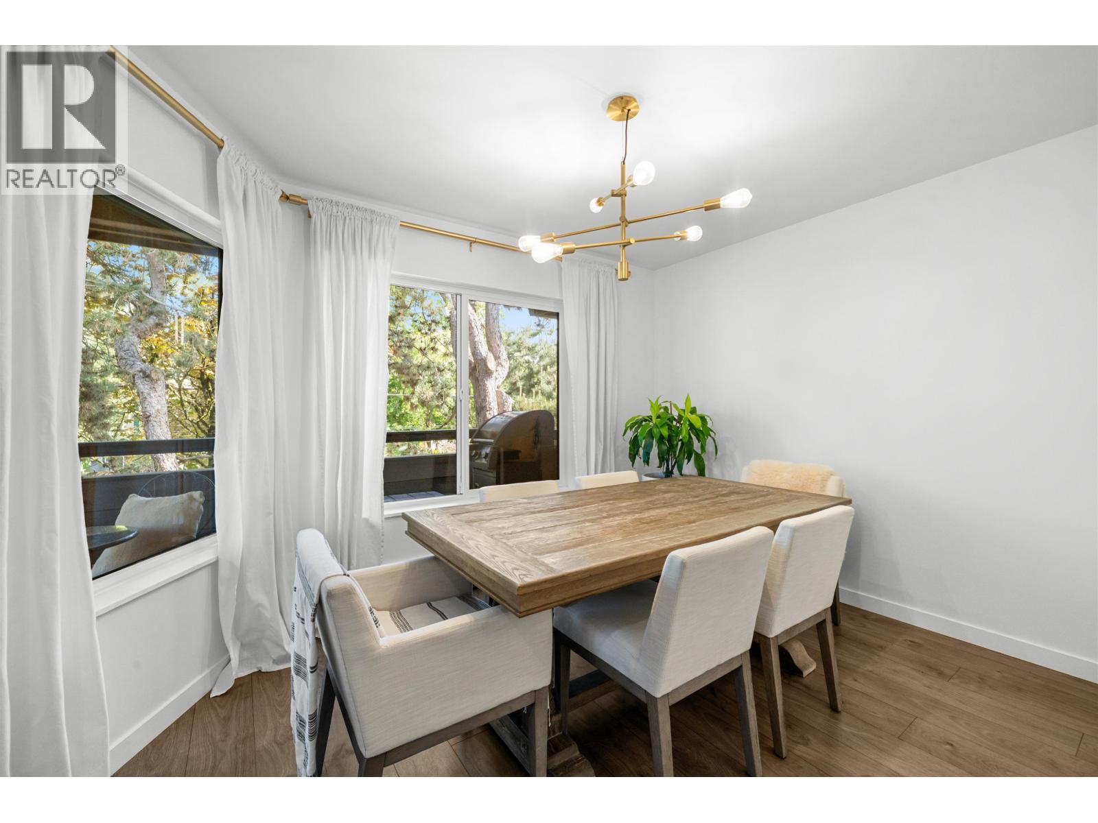 302 1720 W 12th Avenue, Vancouver, British Columbia  V6J 2E6 - Photo 13 - R3048910