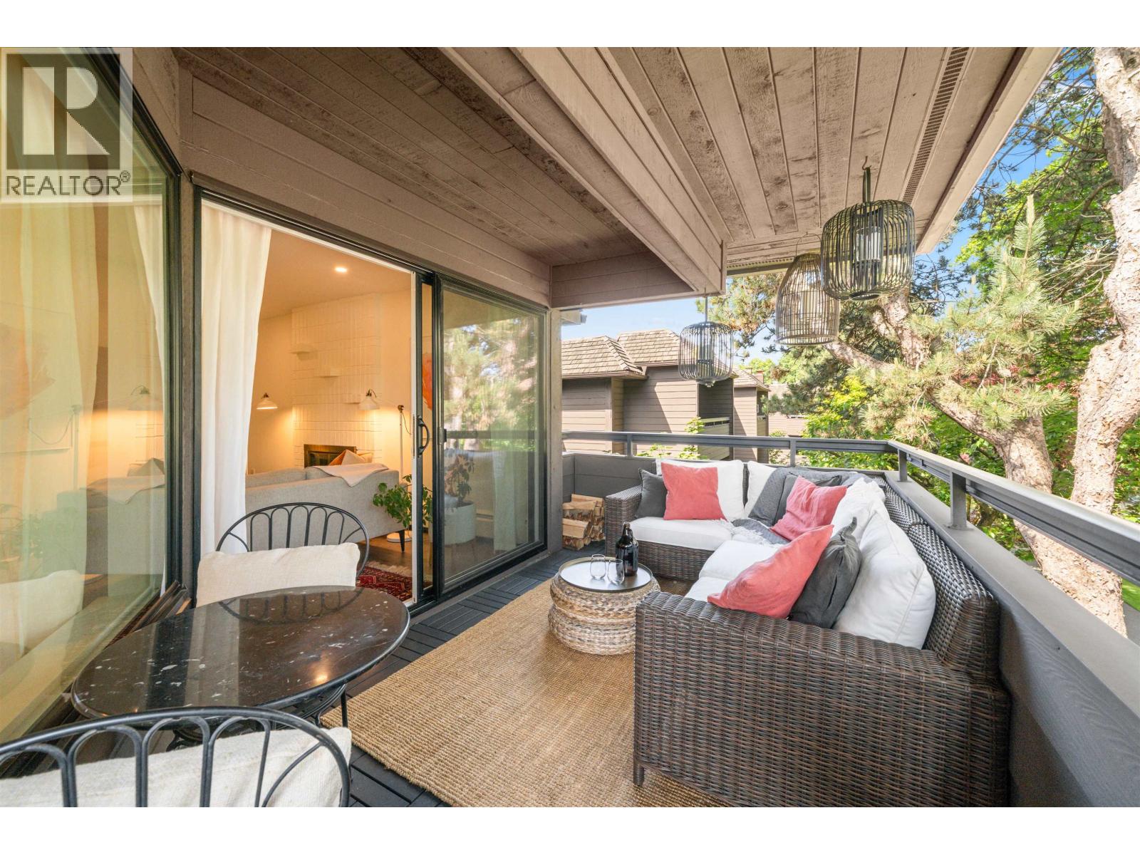 302 1720 W 12th Avenue, Vancouver, British Columbia  V6J 2E6 - Photo 27 - R3048910