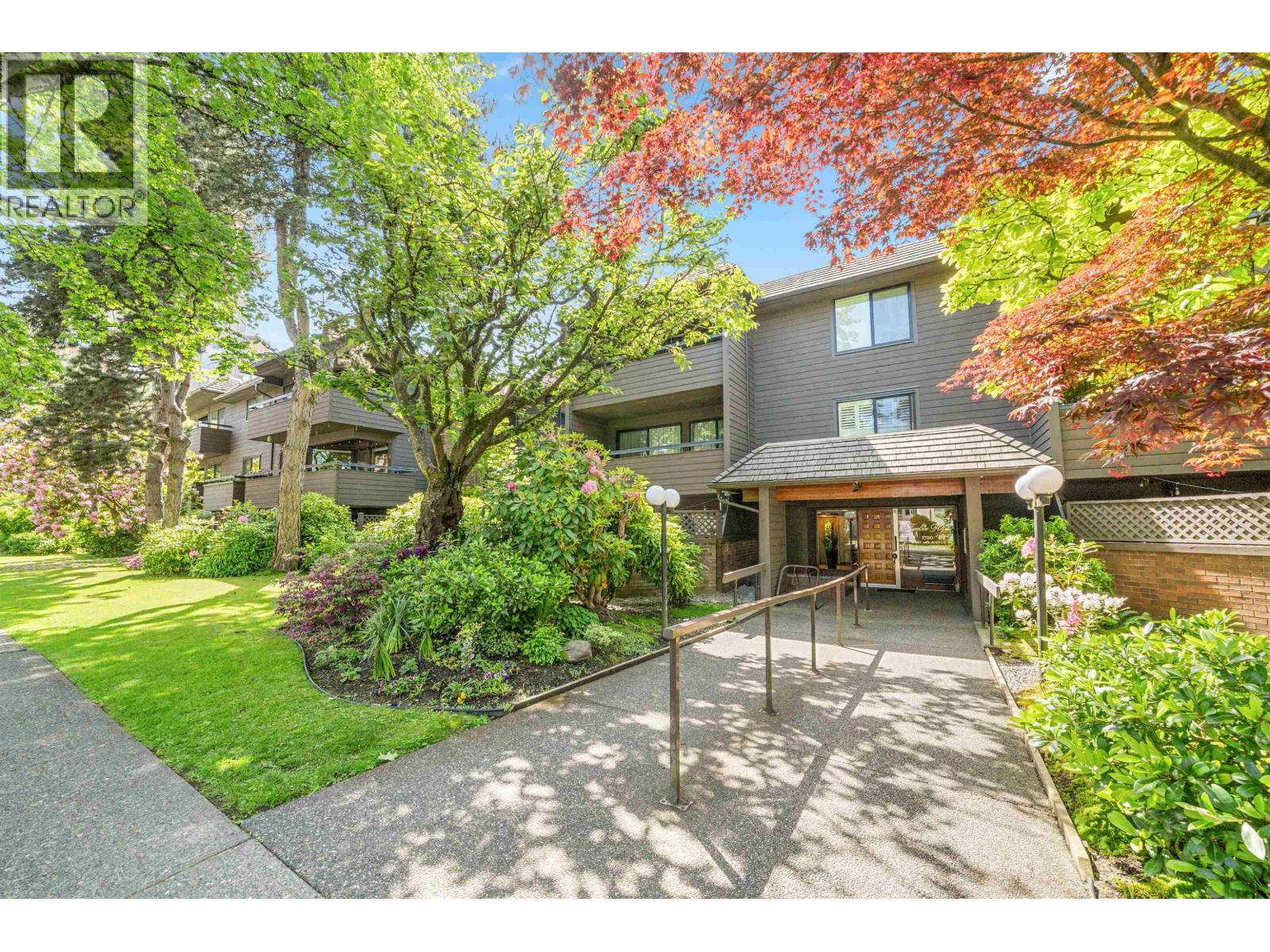 302 1720 W 12th Avenue, Vancouver, British Columbia  V6J 2E6 - Photo 29 - R3048910
