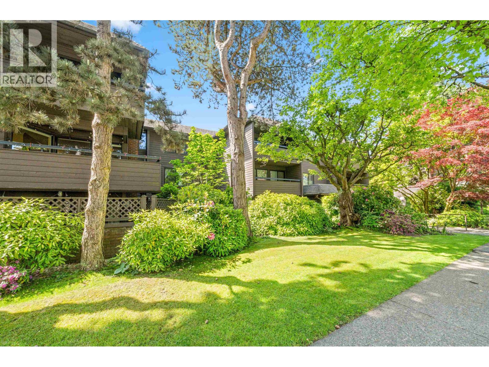 302 1720 W 12th Avenue, Vancouver, British Columbia  V6J 2E6 - Photo 30 - R3048910