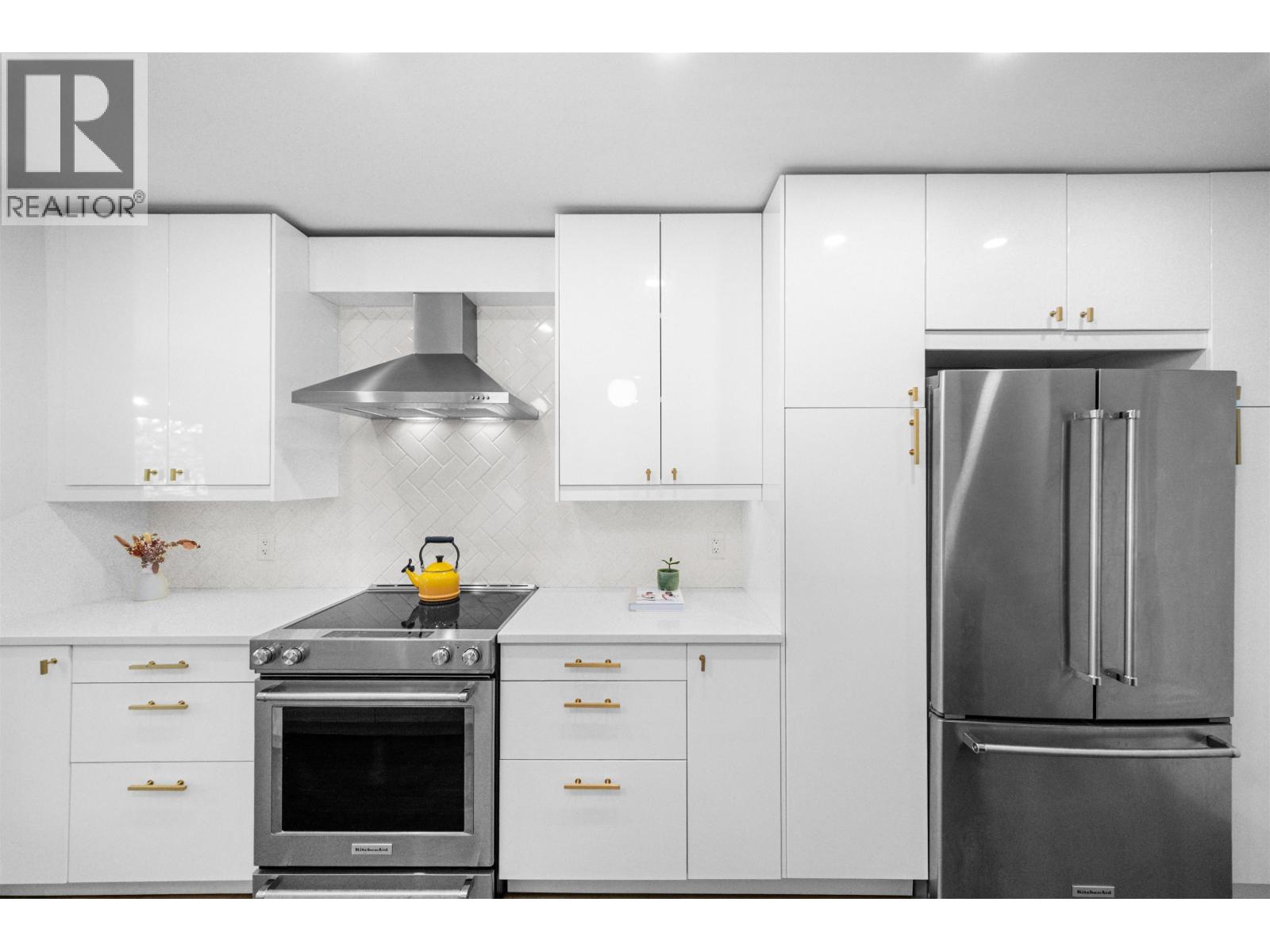 302 1720 W 12th Avenue, Vancouver, British Columbia  V6J 2E6 - Photo 8 - R3048910