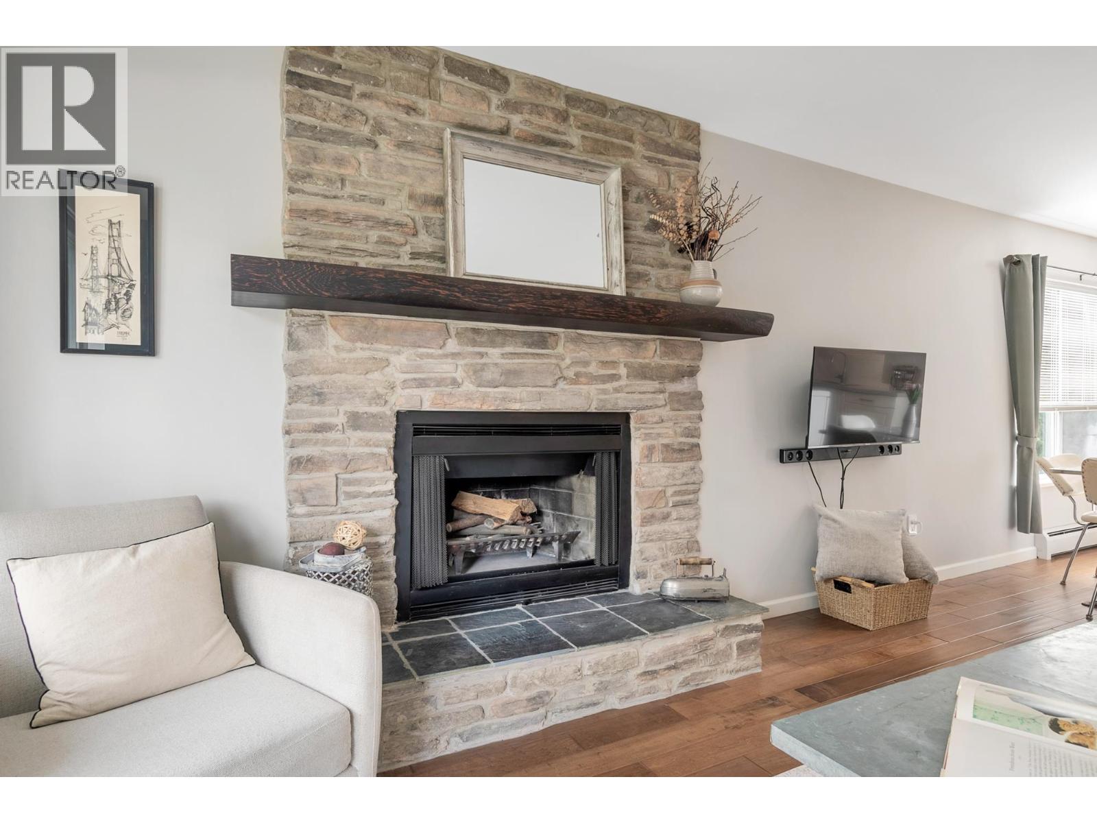 213 230 Mowat Street, New Westminster, British Columbia  V3M 4B2 - Photo 11 - R3048911