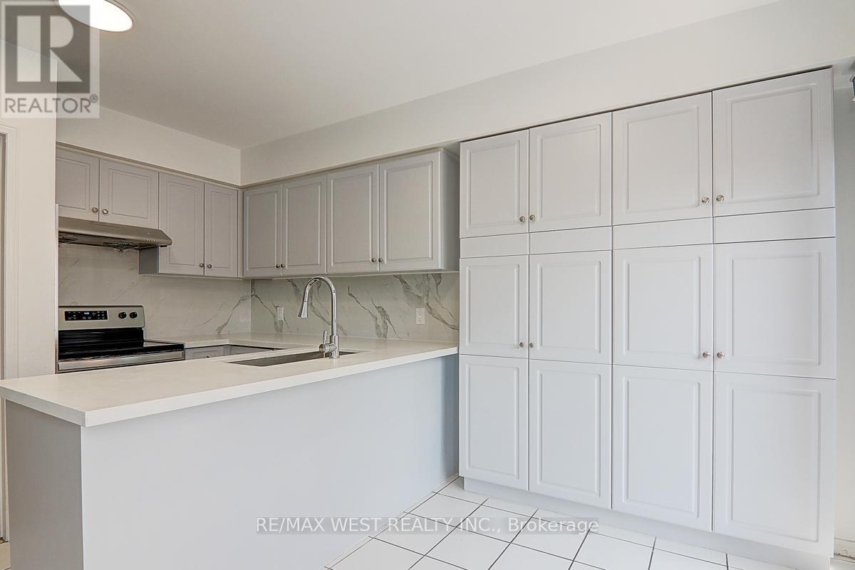 20 Azzarello Lane, Toronto, Ontario  M4J 5C4 - Photo 18 - E12408171