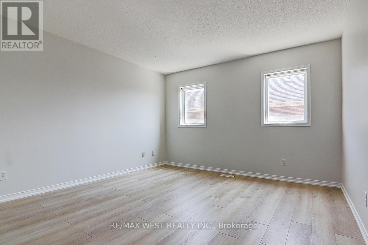 20 Azzarello Lane, Toronto, Ontario  M4J 5C4 - Photo 30 - E12408171
