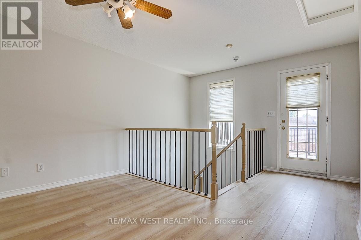 20 Azzarello Lane, Toronto, Ontario  M4J 5C4 - Photo 33 - E12408171