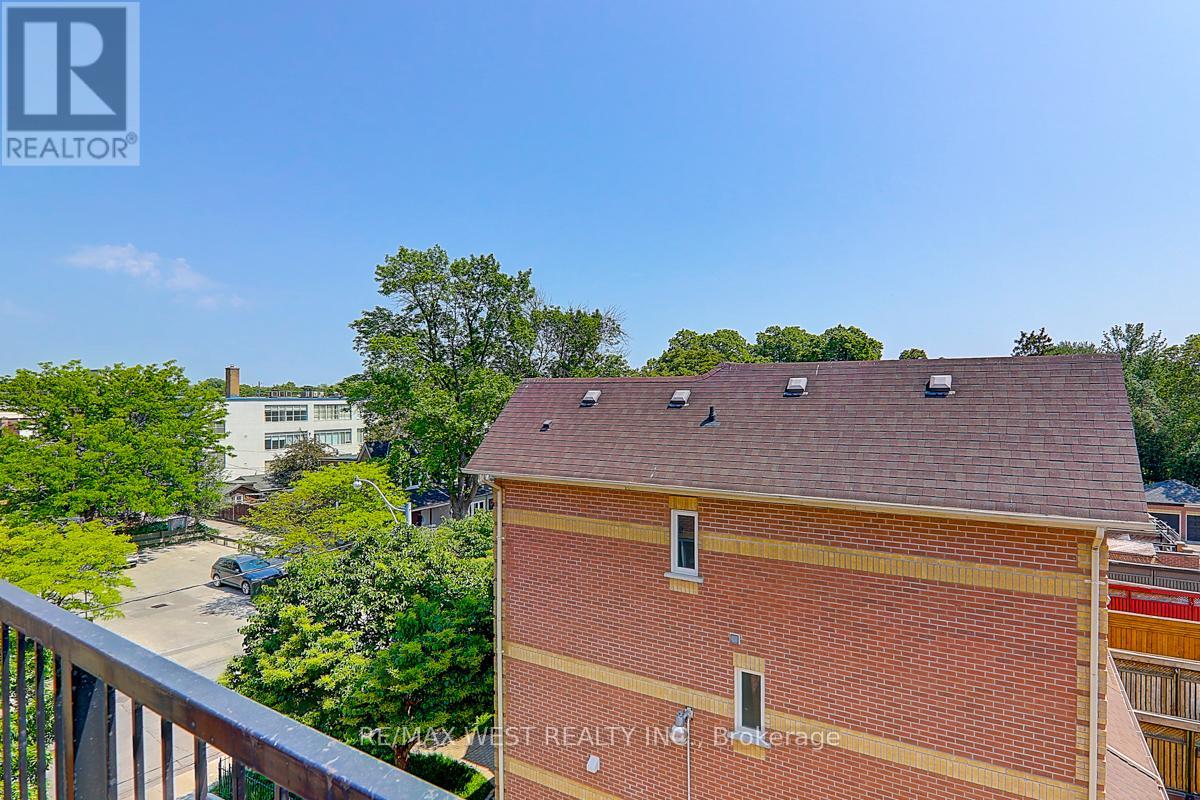 20 Azzarello Lane, Toronto, Ontario  M4J 5C4 - Photo 37 - E12408171