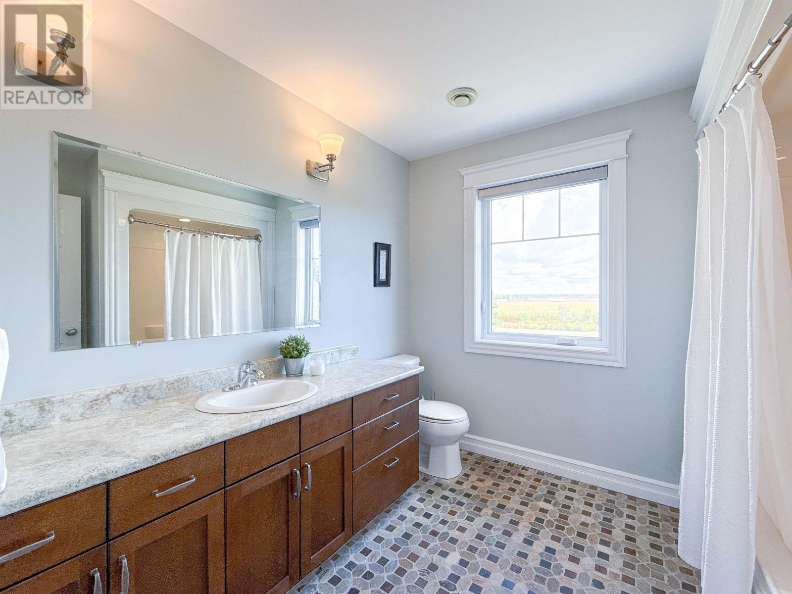 245 Campbells Way, Cape Traverse, Prince Edward Island  C0B 1X0 - Photo 32 - 202523490