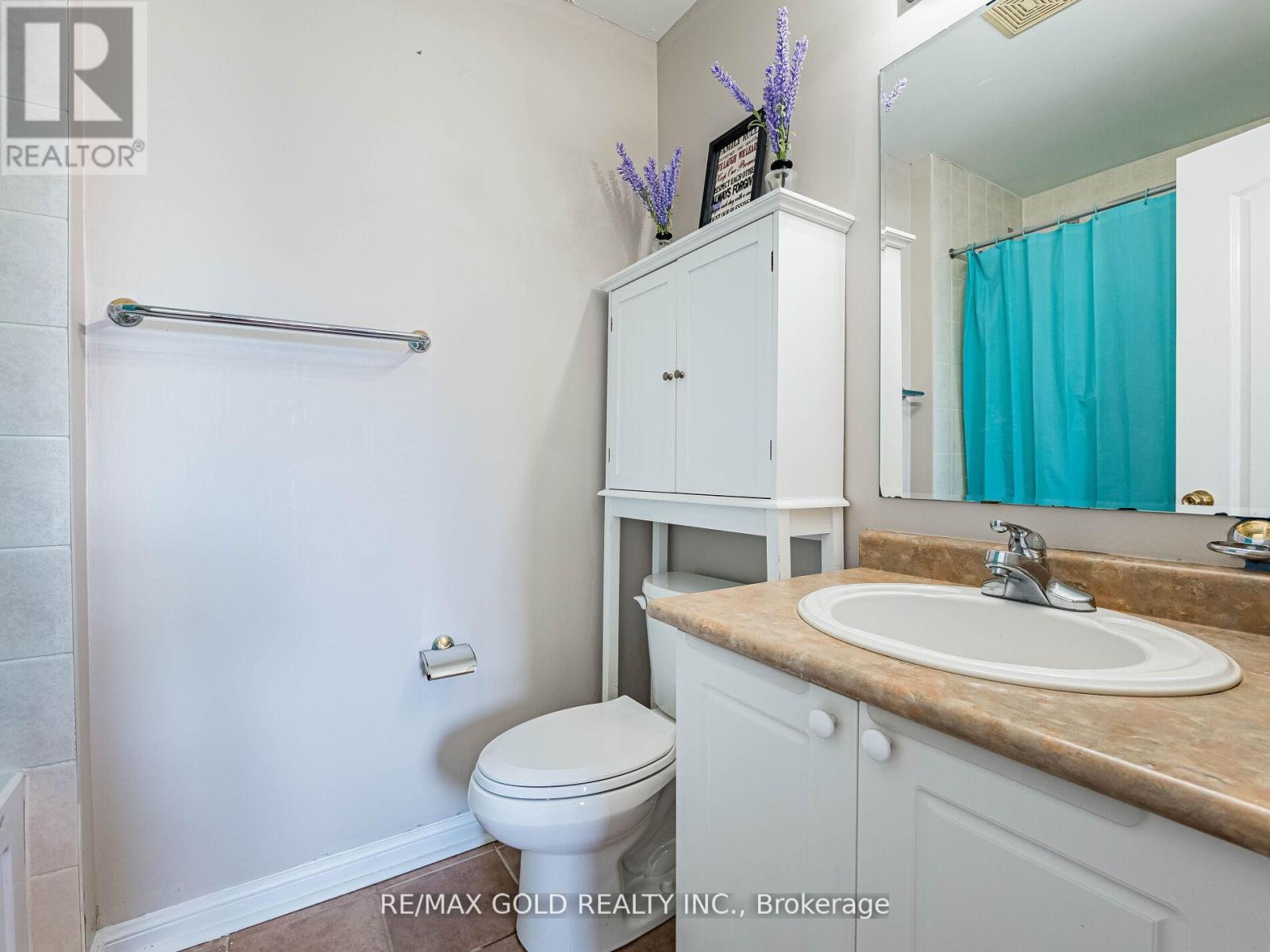 35 Garibaldi Drive, Brampton, Ontario  L6X 4Y7 - Photo 26 - W12408167