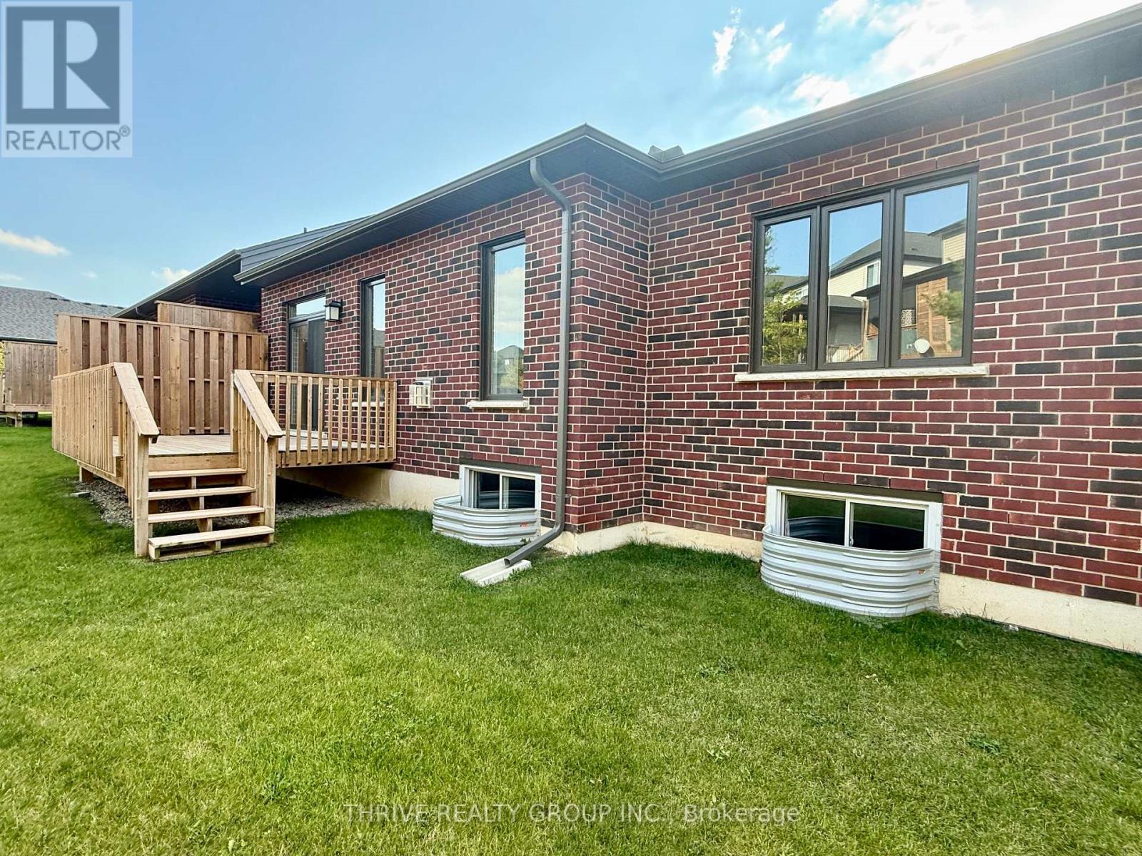 35 - 1080 Upperpoint Avenue, London South, Ontario  N6K 0K2 - Photo 33 - X12408189
