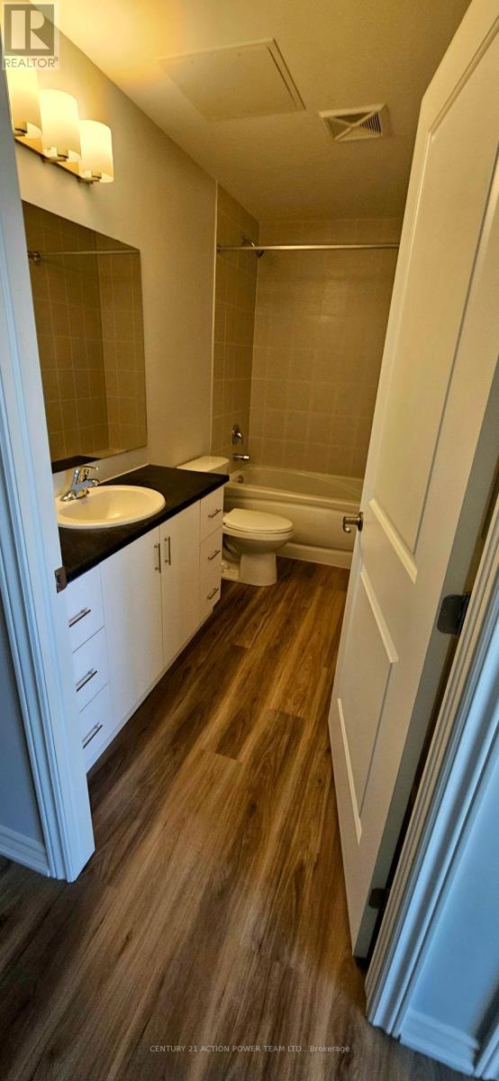 419 - 1350 Hemlock Road, Ottawa, Ontario  K1K 5C2 - Photo 7 - X12408184