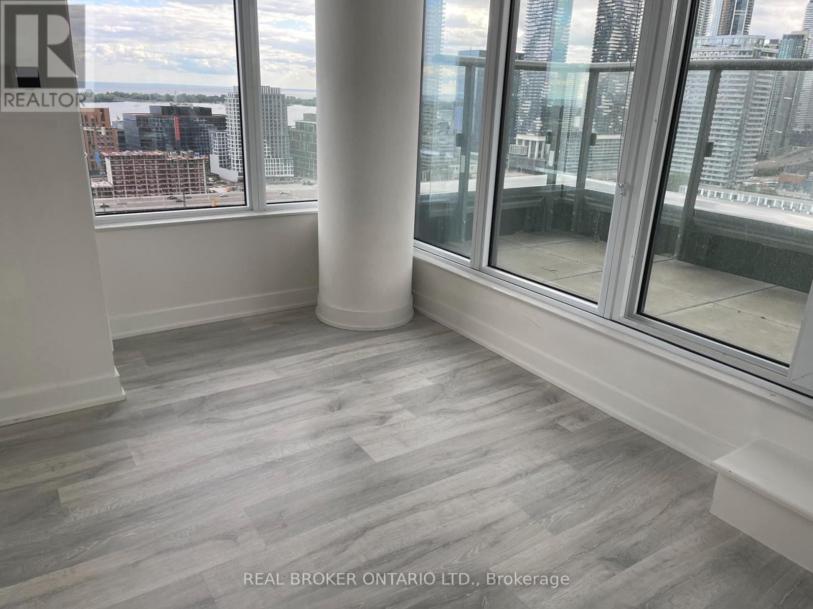 2327 - 135 Lower Sherbourne Street, Toronto, Ontario  M5A 1Y4 - Photo 9 - C12390469