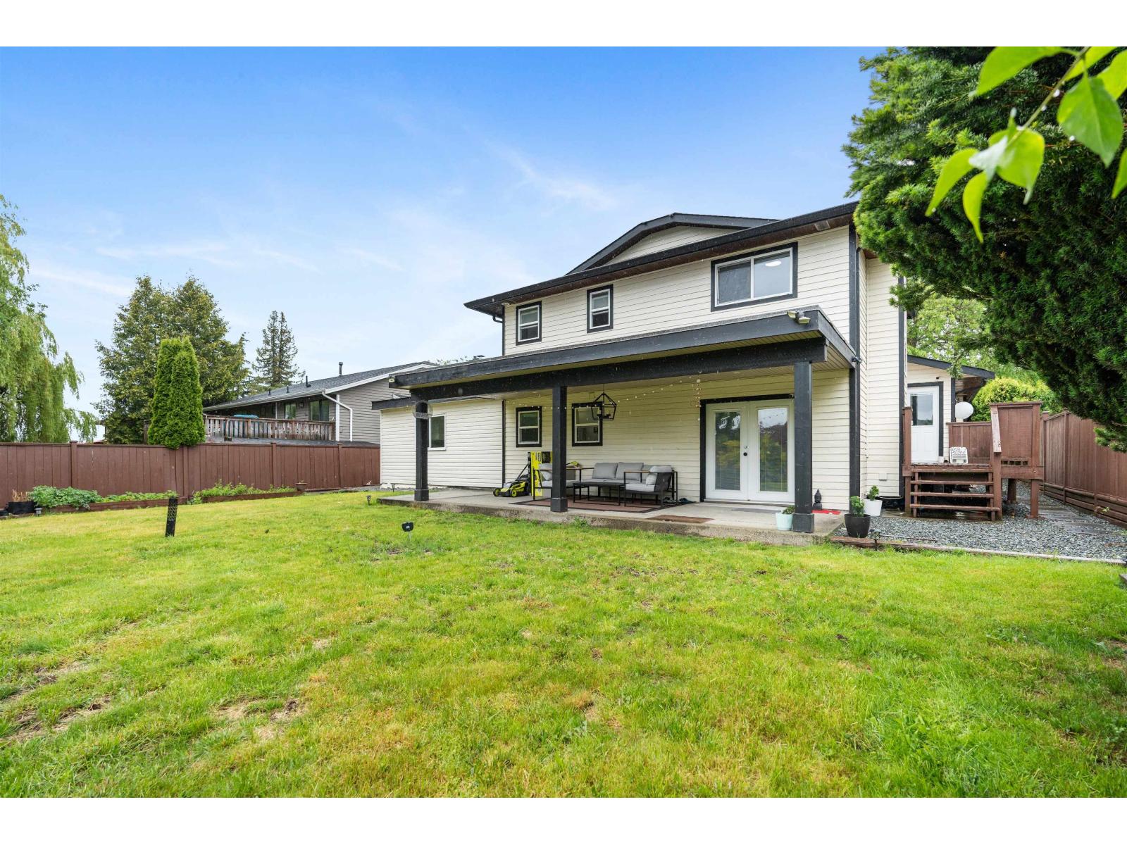 18046 61a Avenue, Surrey, British Columbia  V3S 5X1 - Photo 15 - R3048522