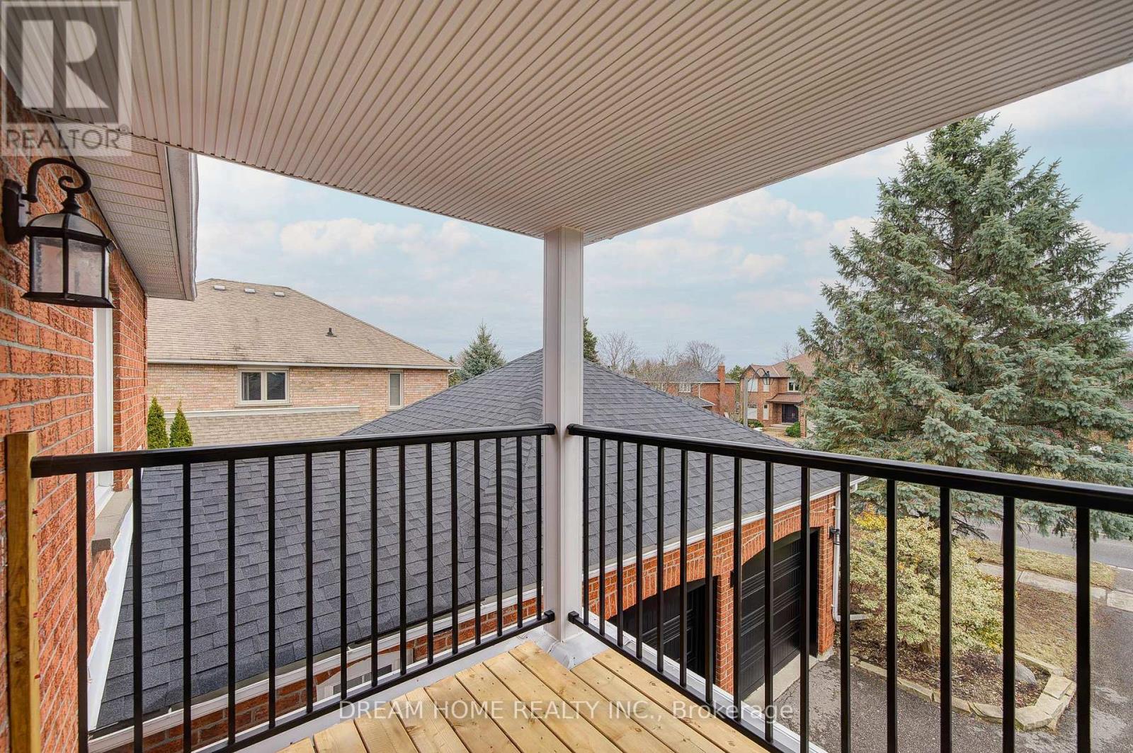 352 Kennedy Street W, Aurora, Ontario  L4G 5M4 - Photo 33 - N12408181