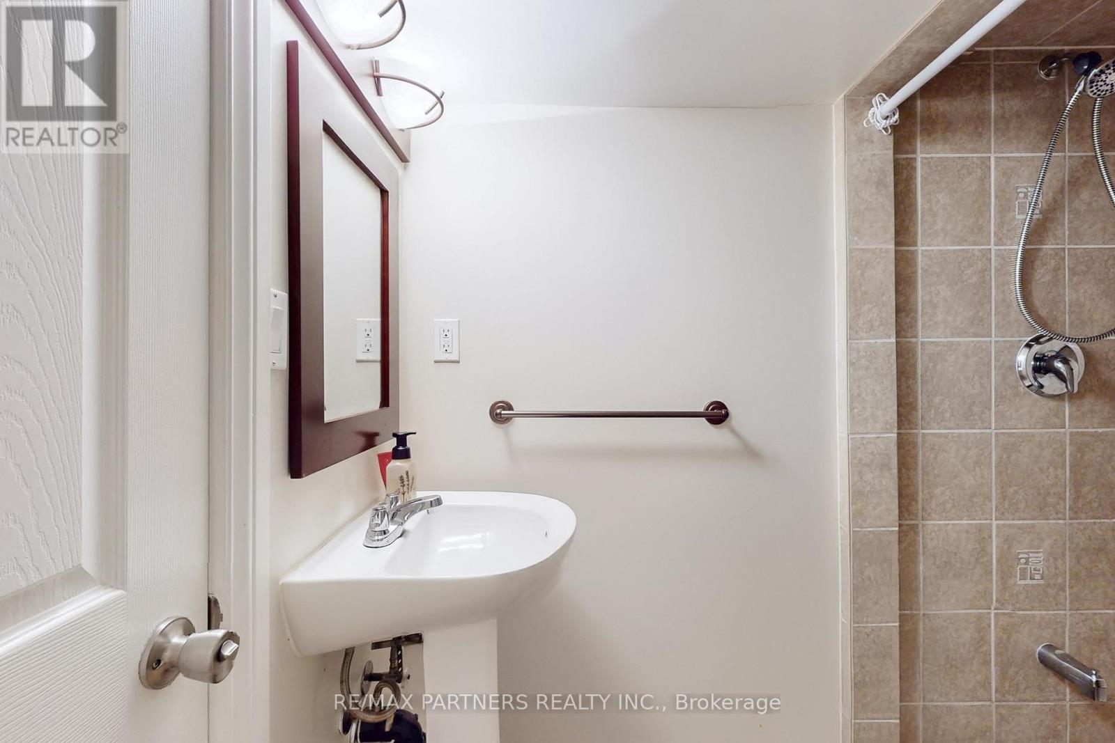 26 Sandfield Drive, Aurora, Ontario  L4G 6R7 - Photo 45 - N12408198