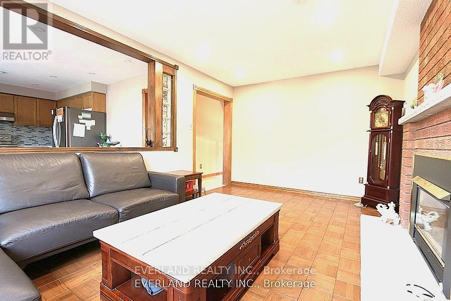 87 Kyla Crescent, Markham, Ontario  L3S 2Y4 - Photo 21 - N12408209