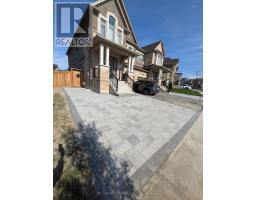 102 Kentledge Avenue, East Gwillimbury (Holland Landing), Ca