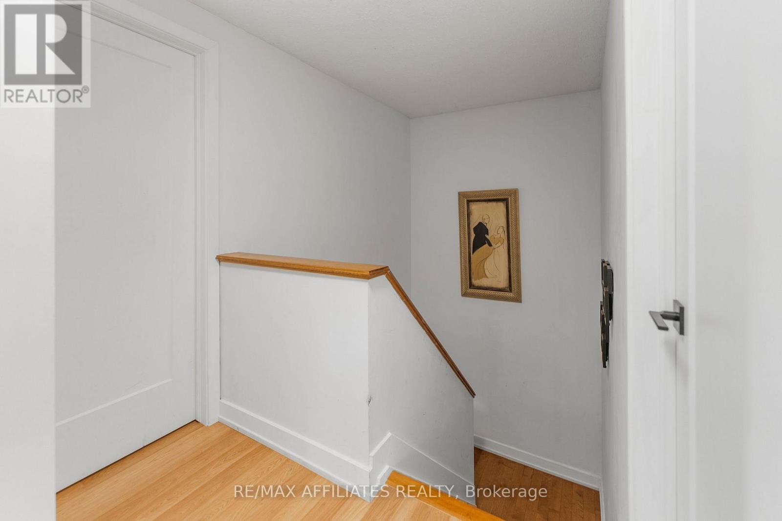 31 Exeter Drive, Ottawa, Ontario  K2J 1Z9 - Photo 15 - X12408214
