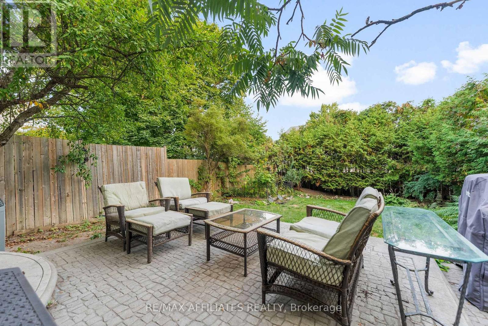 31 Exeter Drive, Ottawa, Ontario  K2J 1Z9 - Photo 26 - X12408214