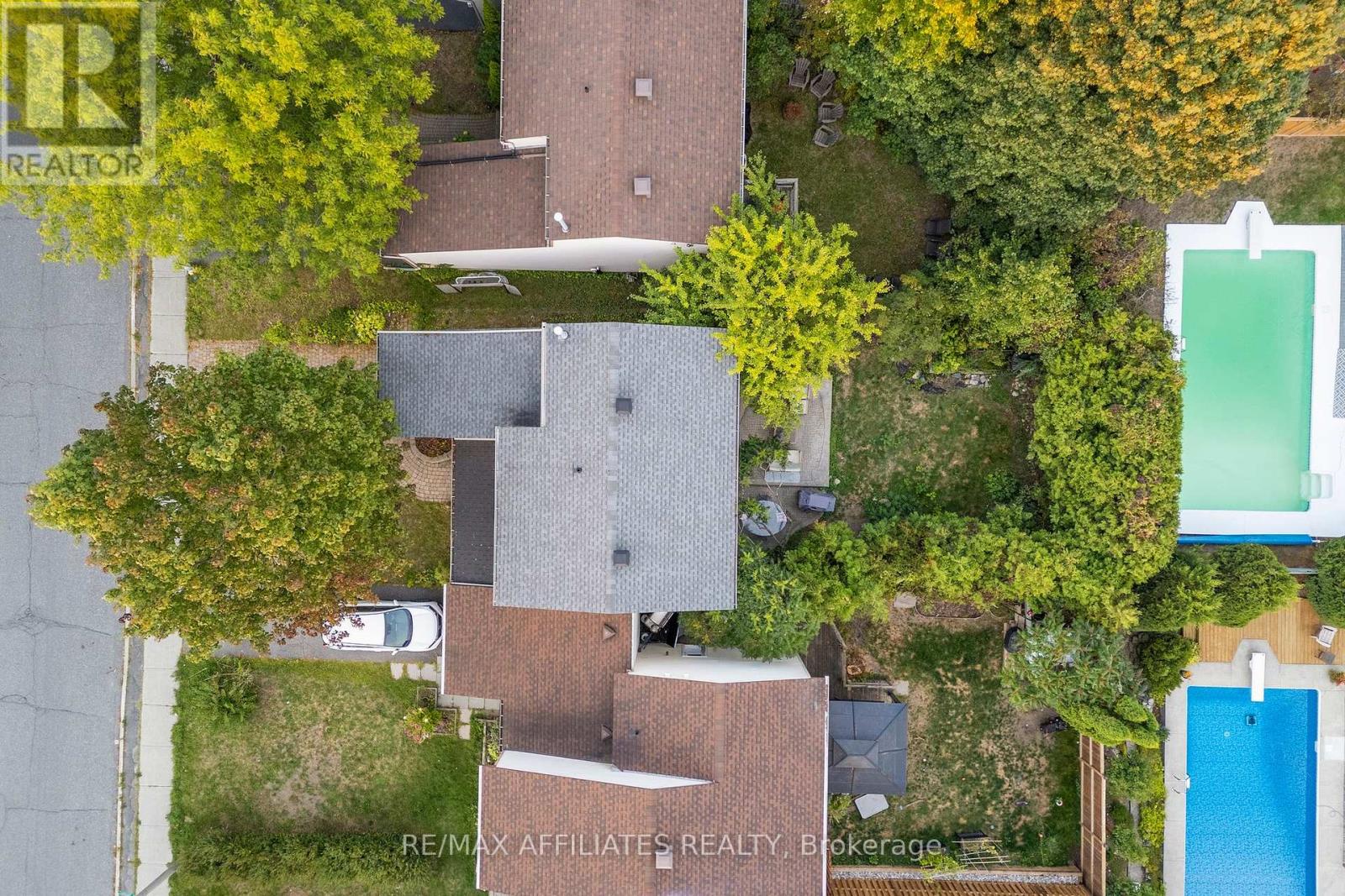 31 Exeter Drive, Ottawa, Ontario  K2J 1Z9 - Photo 30 - X12408214