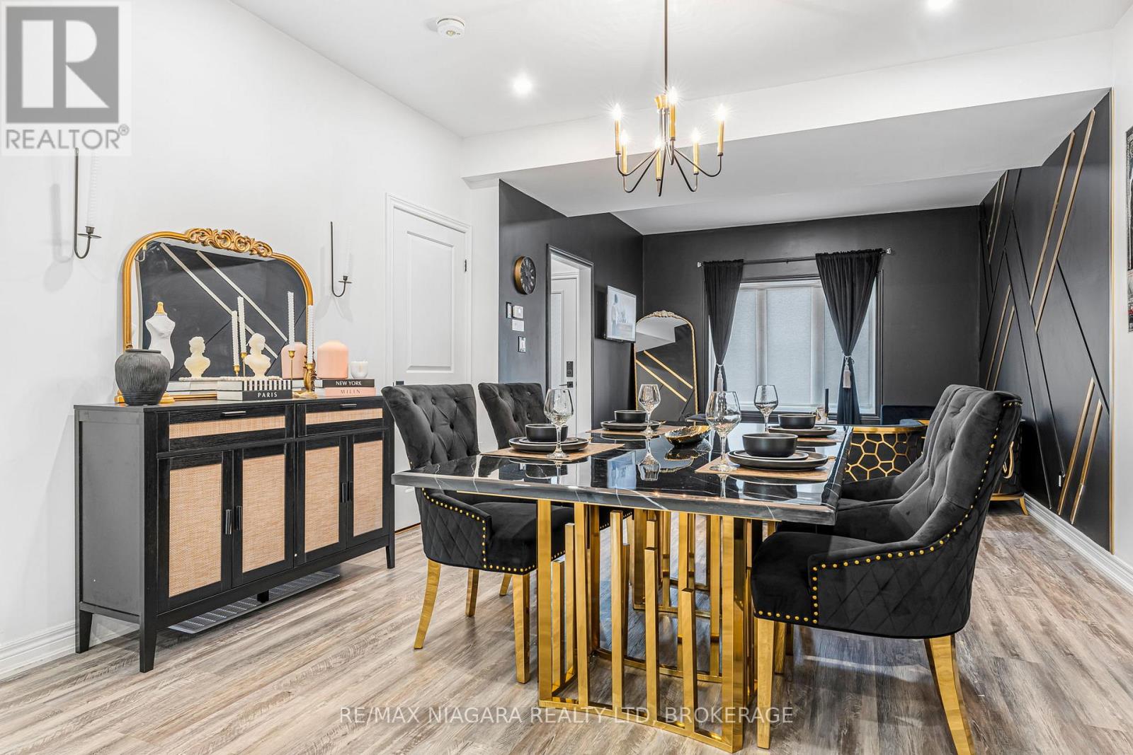 2 Upper - 8196 Mcleod Road, Niagara Falls, Ontario  L2H 3N3 - Photo 12 - X12395696