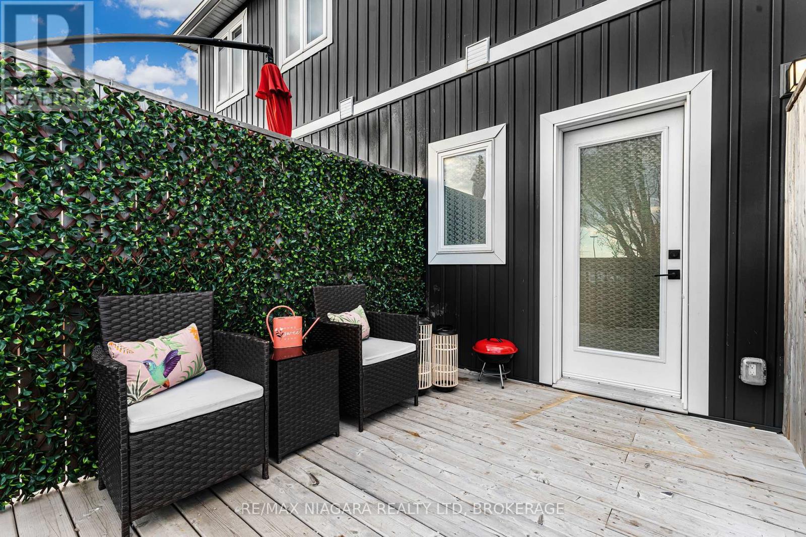 2 Upper - 8196 Mcleod Road, Niagara Falls, Ontario  L2H 3N3 - Photo 43 - X12395696